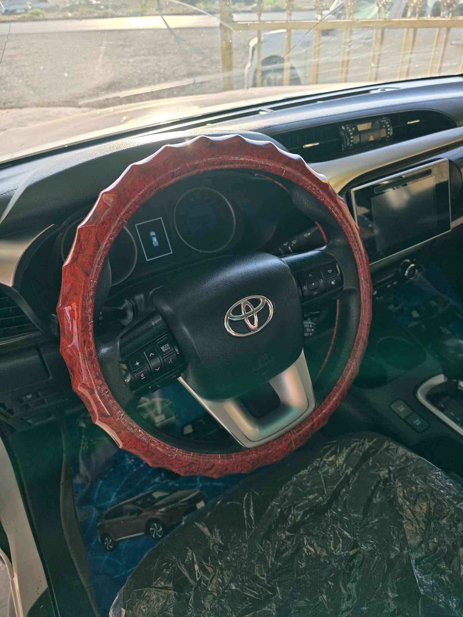 Toyota HILUX
تيوتا هايلوكس فور ويل موديل 2020
شركة ساز 

رقم بغداد ٢٠٢٠

السعر ٢٥٨ 

كير اوتوماتيك 

كشنات تبريد تبريد لمس 

كفالة عامة عدا رصعة بينة BDR

كير مكينة مكفولات السيارة كلشي موضح بل الصور سونار عدد ٢ موجود 2

للاستفسار الاتصال على الرقم 

***********

***********
