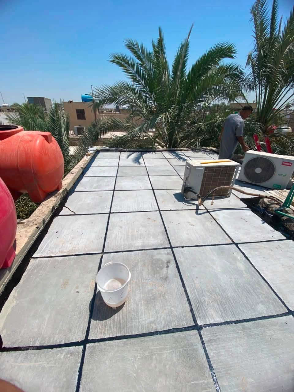 السلام عليكم تطبيك شتايكر السطوح 👈 كل ما يخص اعمال السطح ستجده هنا.
قلع الشتايكر القديم واعادته.
         قلع الماستك القديم واعادته.
               قلع الكاشي القديم، واعادته. 
                  كادرمختص لعمل الزفت واللباد.
                        عمل ومواد درجه اولى مع مواد مفحوصه.
                  فحص السطح بالماء للتأكد من جودة العمل.
               ملاحظة،، الأسعار تختلف حسب مكان العمل
          وإضافة العازل الحراري وعدد طوابق السطح
      للإستفسار اكثر الاتصال***********او مراسله الصفحه.

