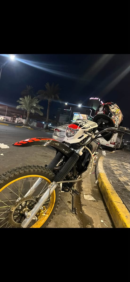 قفاز • ٢٥٠ • ٢٠٢٥
