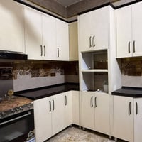 كاونتر MDF • داخل المنيوم • نضيف جدا