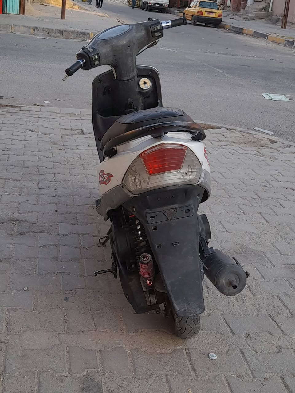 سلام عليكم دراجه ماكس منغولي للبيع مكينته ٥٥ناعمه شعله ومعدل تخبل المكان كربلاء السعر ٤٠٠وبيها مجال الرقم***********
