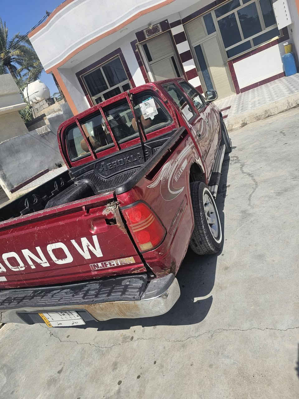 بيكم كنو للبيع السياره جاهزه صبغها بلادي تريد مازدات دعاميه مكينه نظيفه كير خير من الله تخم تاير الرقم ديالى السنويه بأسمنه لل29 موديل 2009 السعر 25 وبيها مجال فقط بيع بدون مراوس مكان السياره ديالى كنعان الرقم ***********
