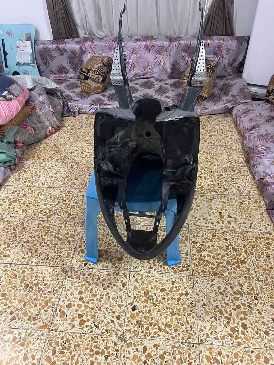 دواخل عدله لحيه وحاضن وكاعيه وبيت دشبول  كلهن ب 35 رقمي ***********
