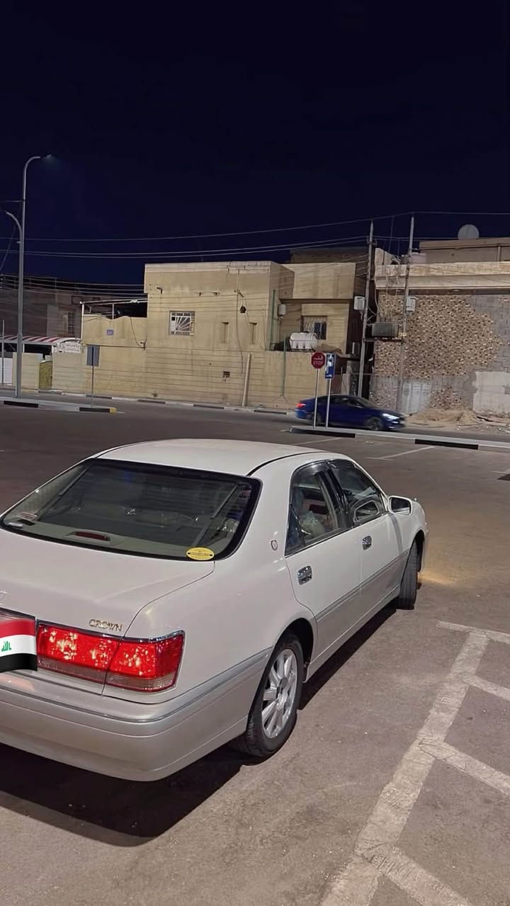 سلام عليكم
تويوتا كراون جنون 
تسجيل جديد قرار 102
رقم بصره تحويل ثاني يوم 
كرستال اصل 
شاصي 175
3دكم 
4كشنات كهربائي ⚡️ كشتات جلد 
برده خلفه 
محرك D4جبير 
لون خضراوي 
سياره جاهزه من كلشي 
ويل نجمه 
مكان بصره عشار
استفسار اتصال على ***********
