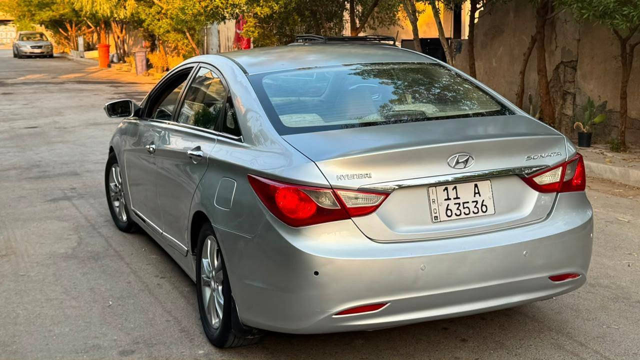 سوناتة خليجي موديل ٢٠١١ رقم بغداد بسمي
مكفولة من الضربة ولصبغ ولتبديل 

السعر 95 وبيها مجال

*********** مكانها بغداد

محرك وكير مكفولات بلاديات ممفتوحات 
حجم المحرك 2400 دوش 
كير اوتوماتيك 
تبريد شغال 
صدر جديد 
 مري شفط  نضام ايكو
