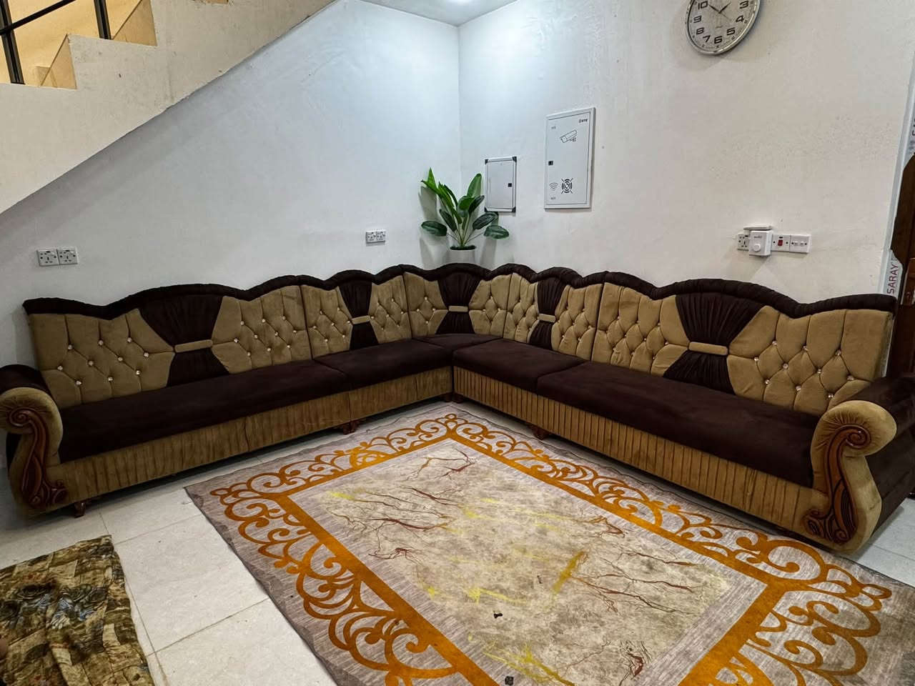 ديوان • مستعمل • حطاطه