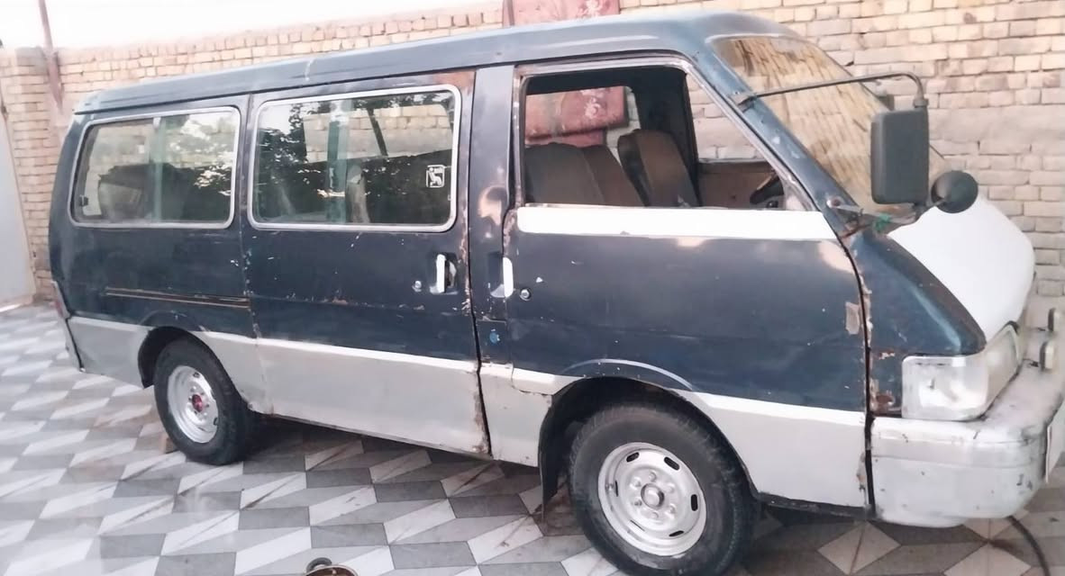 السلام علیکم
سياره كيا بستا 1995 شكل ال 1994 رقم ديالئ الماني شواصيهه حلوه كير واكسل حلوات بس المكينه تبخر وتنقص شي قليل دواخل حلوه تريد وكاله تريد تحويل مطلوبه بس هيئه سعرهه 25 وبيهه مجال مكاني كوت ***********
