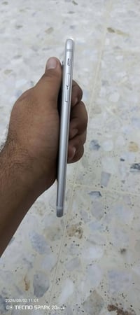 موبايل • قابل تفاوض • معاينة