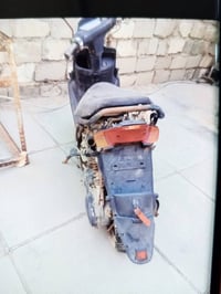 ياماها متروكه اريد ابيع كوم حديد ماعرف شبيها عطل راسلني عل واتساب وقيم...