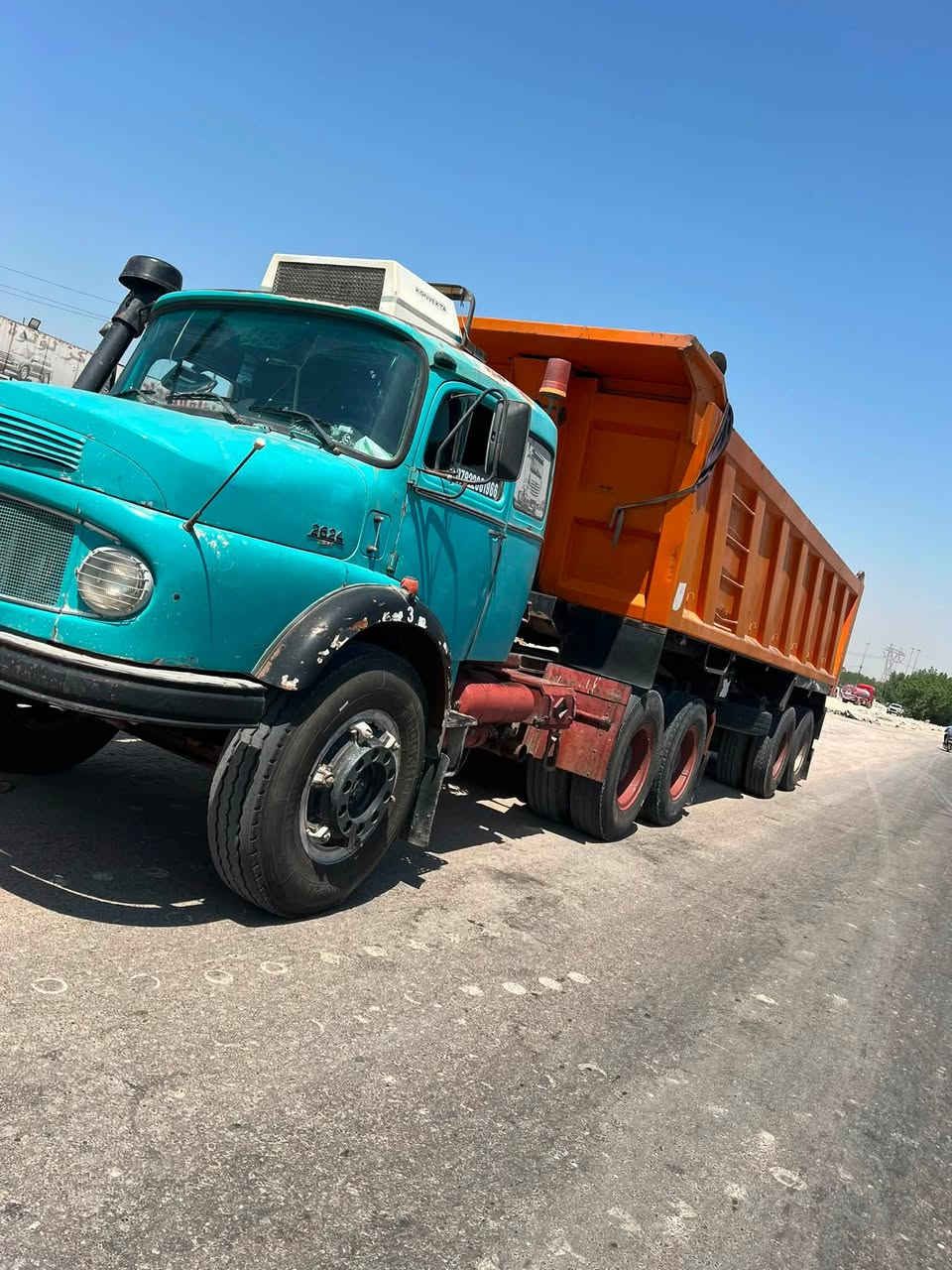 سلام عليكم سياره لبيع نساف مكفوله كفالة عامه موديل 81تحويل جديد  مكينه عادي كير ١١مجموعة ١٨ تصال ٩صباحن إلى ١٠مسائن***********
