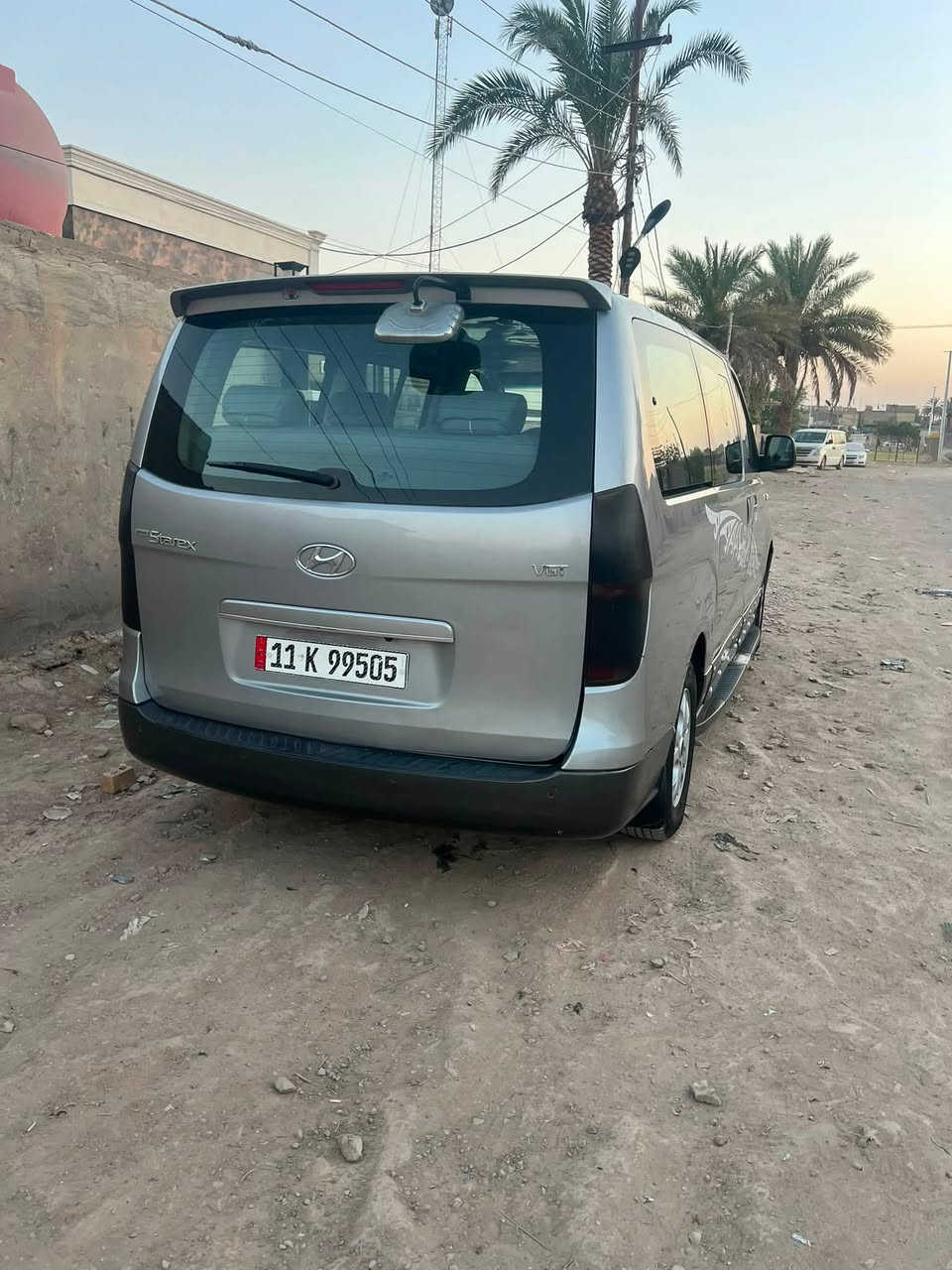 السلام عليكم استاركس ٢٠١٦ اصل لبيع بيها صبغ حزام رقم بغداد باسمي السعر ١٥٠ وبيها مجال السياره جديده مكينه كير تبريد تخم تاير كله جديد ماشيه ١٦٠ سياره مال جناي ***********
