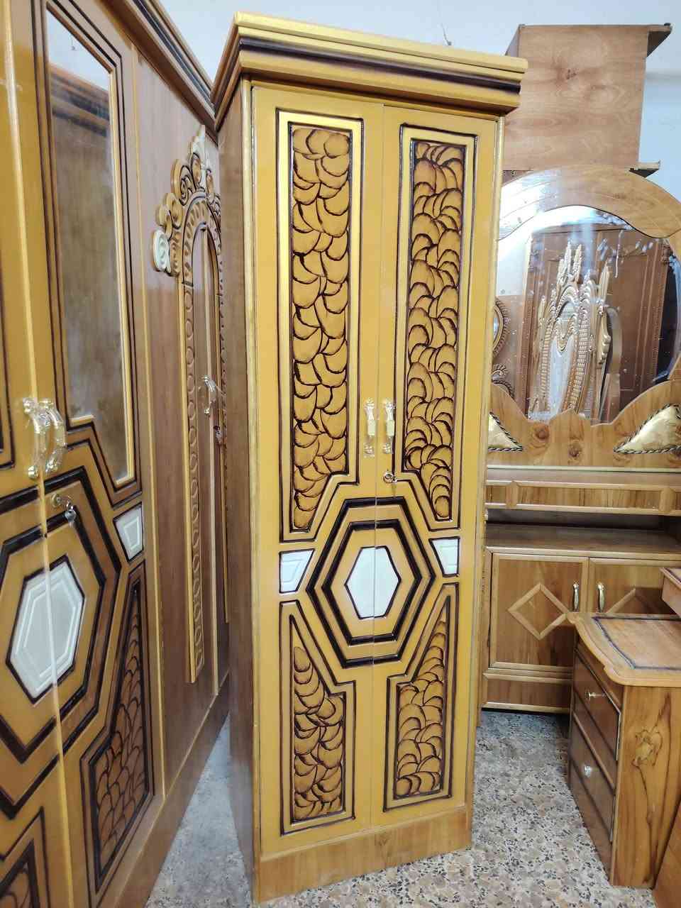 غرفه مستخدمه 6باب نضافه فول سعر 750معرض ابو عقيل ميسان حي رساله شارع ماطور قرب صيدليه حازم ***********
