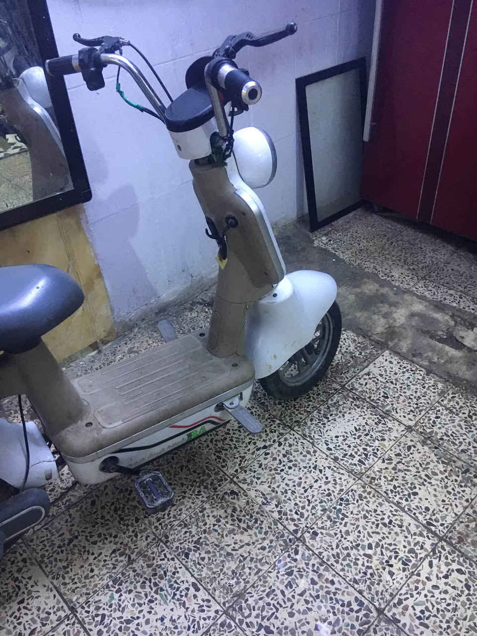 دراجة شحن • بطاريات جديدة • حجم ١٤