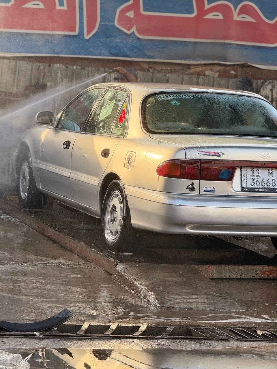 السلام عليكم سياره سوناتا موديل 94 كير محرك خير من الله تبريد شغال صدرهه خير من الله هزه جديده سنويه جديده رقم بغداد سياره مصبوغه حزام بدون اي ضربه عنوان بغداد العبيدي الاتصال ***********
