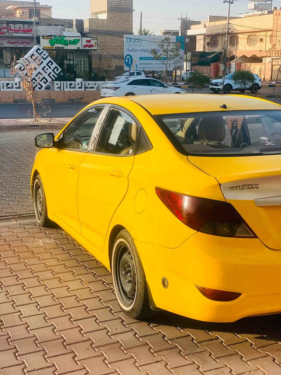 سلام عليكم اكسنت موديل ١٣ للبيع محرك ١٦٠٠ خليجي بيها ضرر قطعتين السياره جاهزه محرك وكير جاهزات تخم تاير جديد درايمات جدد بوربرين جديد غرفتها حلوه السياره بيها منظومة غاز انسى الصرف رقم نجف انكليزي بسمي مداور ثاني يوم سياره احلى من الصور مكاني نجف شارع المطار السعر ٧٩ وبيها مجال  رقمي ***********
