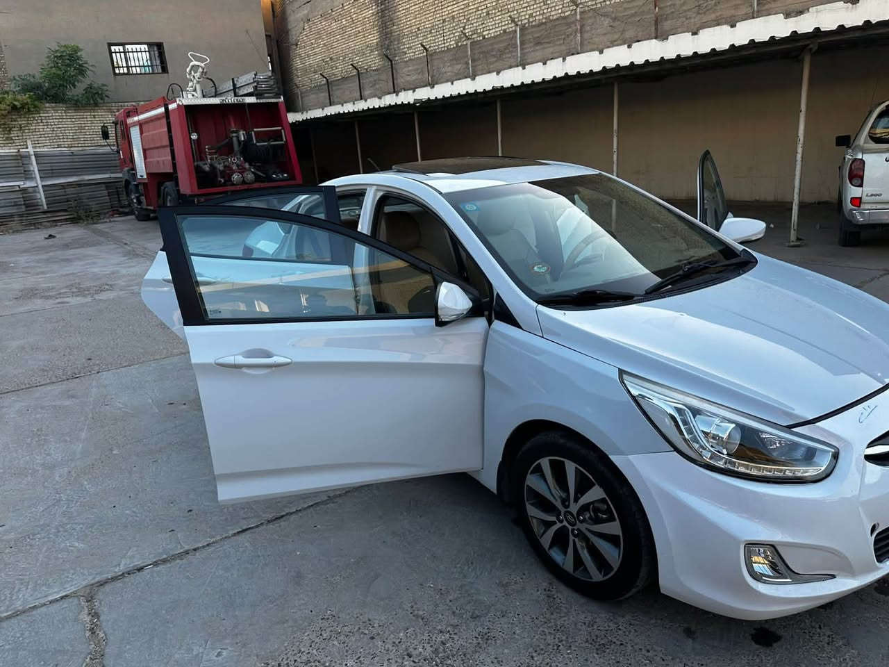 اكسنت موديل 2018 خليجي وكالت ليث العبيدي لون صدفي ابو شذره الجديد ماشيه 65k سياره بحالت الشركه جديد مناقصه اي شي دبل سويج  مكينه 1600 كير المرغوب اي تي دبل قطره سياره الداخال مالته ليلون شركه بعده بيه خمسه ويل كب تبريد ثلاجه تفاصيل السياره كله بل سونر وموضح بل صور  سعر 110قفل قفل مابيه اي مجال السياره مكاني كاظميه *********** ملاحضه بيه حالوب خفيف
