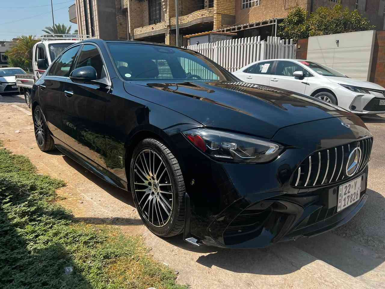 🔥 للبيع | Mercedes-Benz C300 AMG Kit 2023 🔥
سيارة مميزة جداً، تجمع بين الفخامة والأداء الرياضي، بحالة ممتازة وجاهزة للاستخدام.

▪️ موديل: 2023
▪️ وارد أمريكي
▪️ الممشى: 38,000 كم فقط
▪️ اللون الخارجي: أسود
▪️ اللون الداخلي: جلد مشمشي فاخر
▪️ محرك 2.0 تيربو + هايبرد خفيف (48V) بقوة 255 حصان
▪️ قير أوتوماتيك 9 سرعات
▪️ دفع رباعي (4MATIC)
▪️ كت AMG كامل (داخلي وخارجي)
▪️ بانوراما
▪️ فول أوبشن
▪️ شاشة عدادات ديجيتال + شاشة وسطية كبيرة
▪️ إضاءة داخلية Ambient متعددة الألوان
▪️ نظام صوت Burmester
▪️ كاميرا 360°
▪️ حساسات أمامية وخلفية
▪️ Apple CarPlay وAndroid Auto
▪️ مقاعد جلد كهربائية مع ميموري
▪️ إنارة LED ورنكات AMG

✅ سيارة نظيفة جداً ومعتنى بيها، جاهزة للاستخدام ولا تحتاج أي مصروف.

💰 السعر: 32.000$ 

📍للاستفسار والمعاينة التواصل على الرقم :***********
