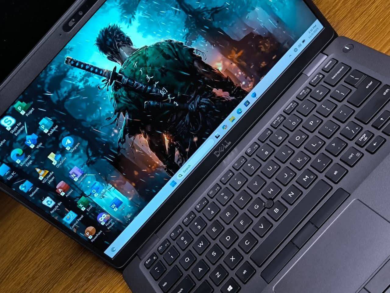 ديل Latitude 5400 • i5 الجيل 8 • ٢٥٦GB SSD