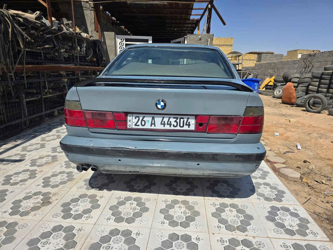 سلام عليكم بي ام BMW 520 رقم نكليزي باسمي سنويه لل 29  محرك مسكر كير عادي سياره حداديه خير من الله دواخل عسلي  واسود نضيفه تخبل محرك بي خيط بخار خفيف ويل اسي شنايزر اصلي حجم 17 لحايه امامي خلفي ام سبايدر ام تخم تاير لايت سوار شمسي عالي زنون اشاير ترايش 4 بل دعلميات كهربائيات كلهه شغاله من الطول للطول كلوب مابيهه طافي رون كيلو متر حماوه بانزين عالي ناصي سكن بكلايت سياره خير من الله نقوصاتهه سلايد عطلان  
سعر 35 بي مجال بصيط كلش لان سياره مكلفتني هواي 
 مكاني كوت ستفسار ***********

