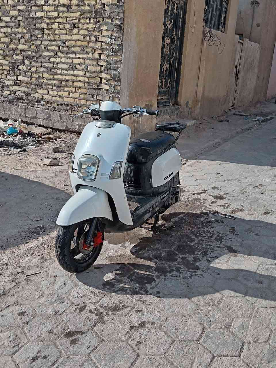السلام عليكم دراجه للبيع ومراوس ايفون نضيف شعندك نزل حتلو تنطي فرق اذا جهازك بي شي مكان نجف 
دراجه اني ماخذه من وكيل يعني مالتي امان من كلشي مكفولة كفاله عامه من كلشي مكينه ما مفتوحه ماكس بوليس بلاديه كابريته ماسنجر موجود واتساب موجود ***********
