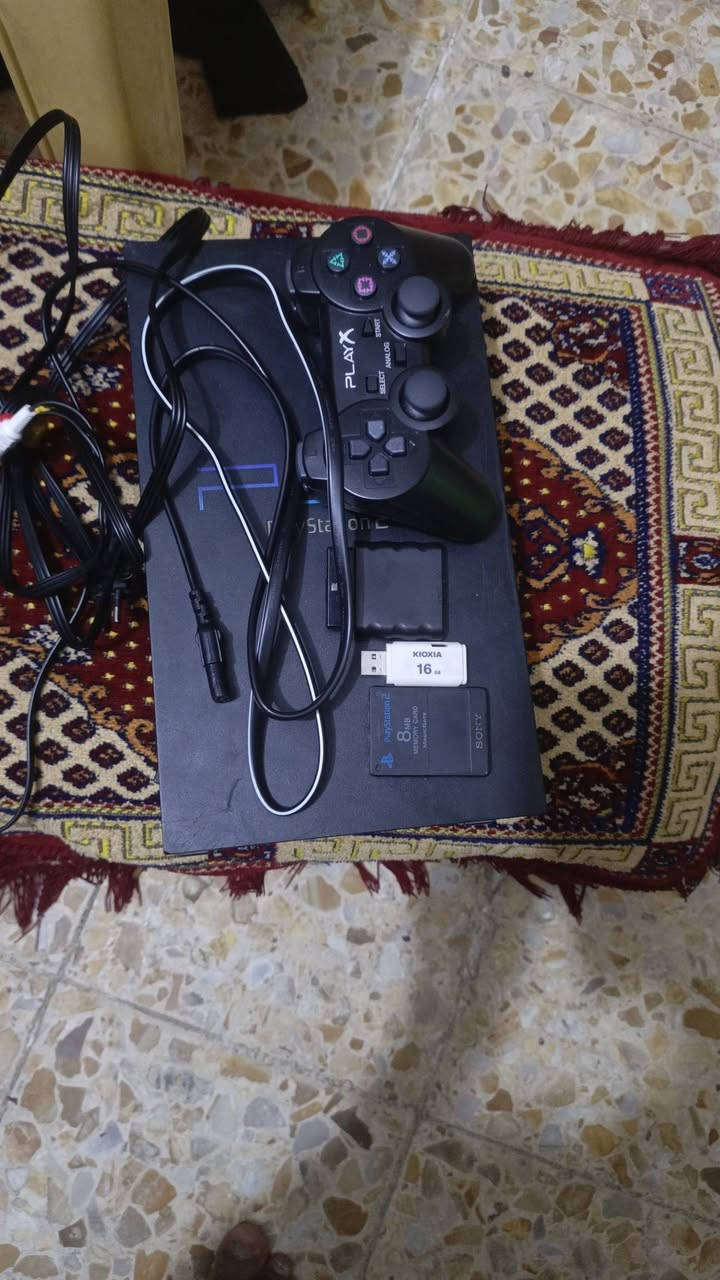 السلام عليكم بلاي 2 للبيع سعر ٤٥ الرقم*********** محافظه نجف
