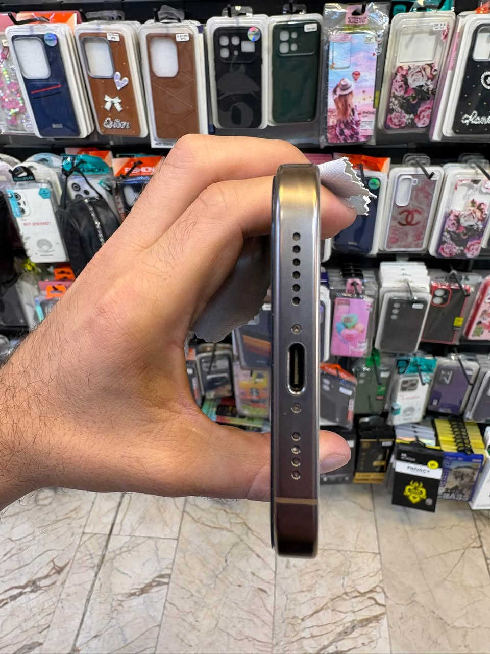 السلام عليكم
Iphone 16 pro max 256GB
نظافة ‎%‎
بطارية 90
مكفول من التصليح ومن أي خلل ومن أي ضربات
باكيت فقط
السعر مليون و250 قفل
مكاني بغداد العامرية
***********

نص مكتوب في الصور:
- ٧:٠٣
- حالة البطارية
- >
- عادية
- تعمل بطارية iPhone هذه على النحو المتوقع. حول البطارية والضمان...
- الحد الأقصى للقدرة
- ٩٠٪
- هذا قياس لقدرة البطارية مقارنة بقدرتها عندما كانت جديدة. قد تتسبب
- القدرة المنخفضة بتقليل ساعات الاستخدام بين عملية الشحن والأخرى.
- عدد الدورات
- ٦٧٨
- هذا هو عدد مرات استهلاك iPhone لقدرة البطارية. معرفة المزيد...
- تاريخ التصنيع
- آب ٢٠٢٤
- أول استخدام
- تشرين الأول ٢٠٢٤