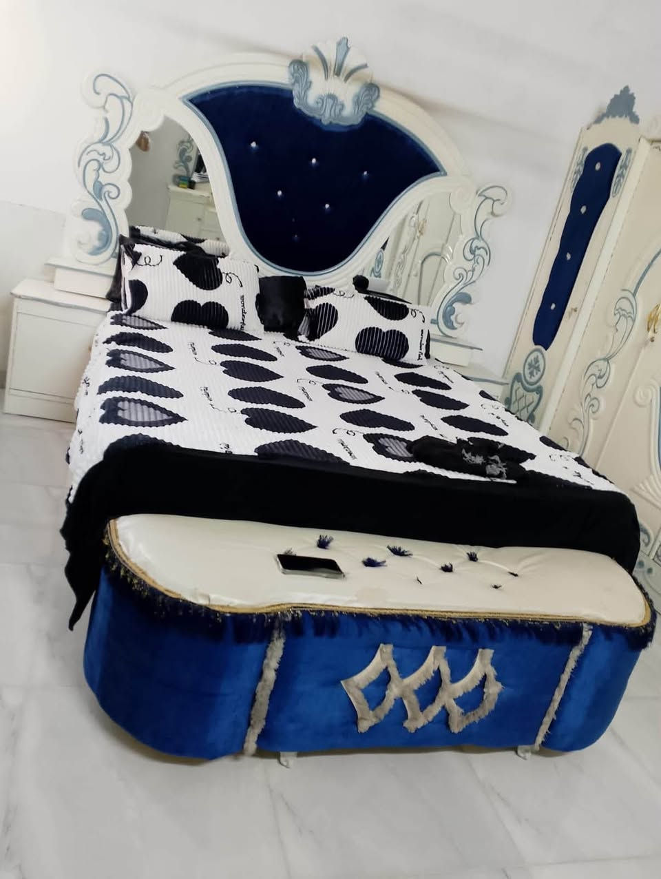 سلام عليكم غرفه خشب عراقي فصال تركي ماليزي السعر 550
مكان موصل 
*********** وتس خط
