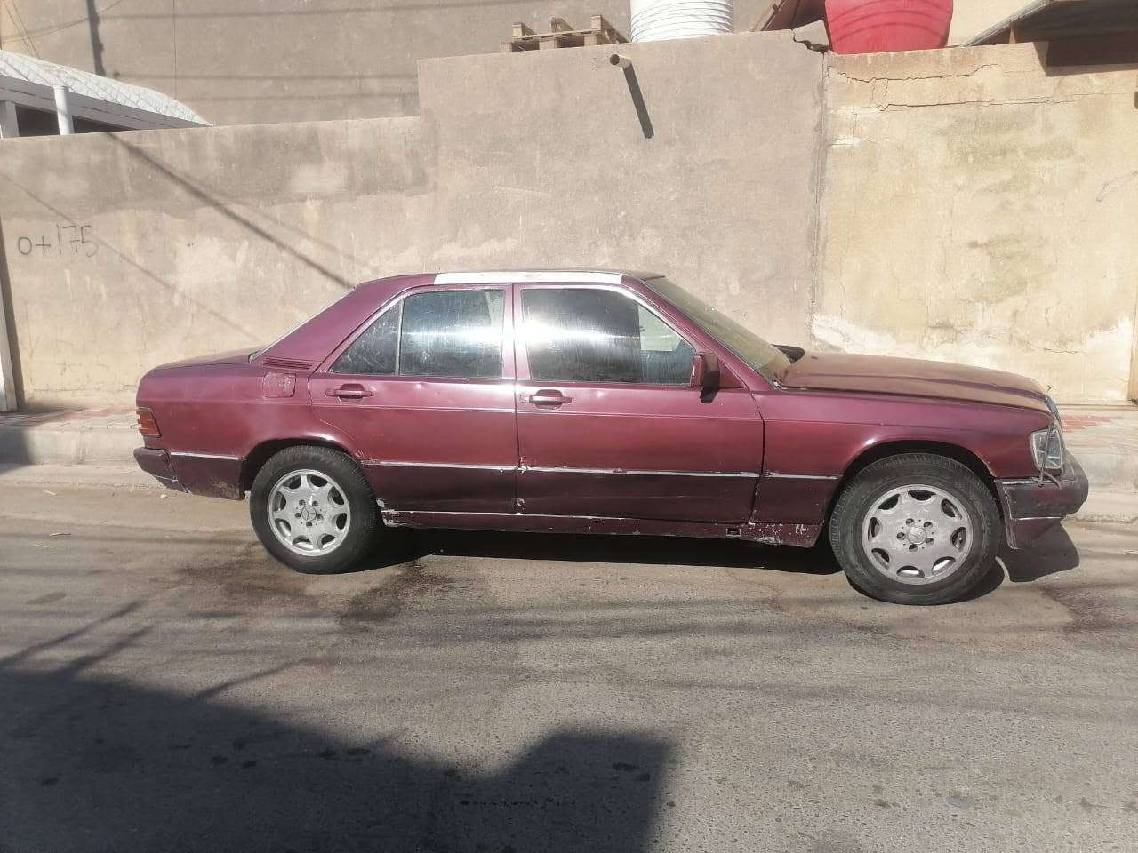 مارسيدس 190 محور كير ومحرك ونجي  سعرها 15ورقه وبيها مجال مكانها كربلاء راعيها مااندالهاكفل سرقه وعشاير ***********
