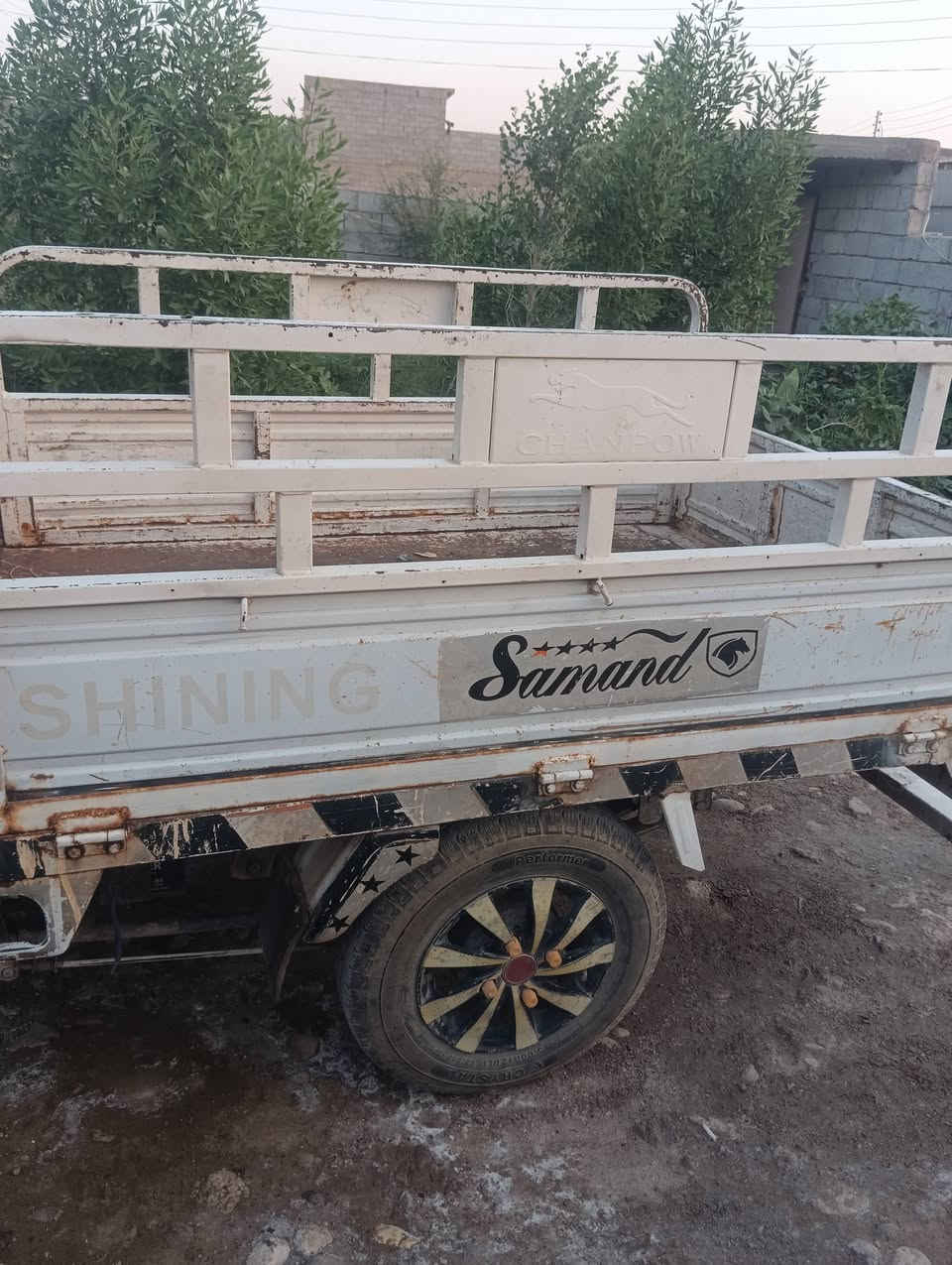 سلام عليكم ستوتة البيع أم طير موديل 18سعر مليون 100 وبيهة مجال  رقم ***********
