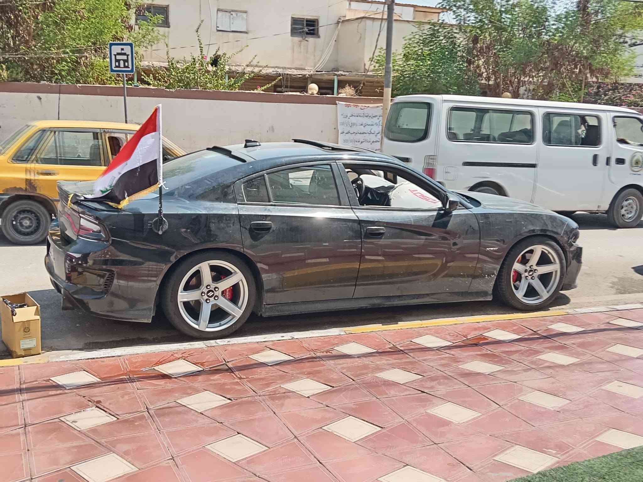 السلام عليكم اخوتي الاعزاء
رحمه الله والديكم الي تعجبه السياره اشلع عيوني وياخذه والي متعجب يترك تعليق اليق بي وباخلاقه وجوه مداس أصغر واحد بيكم
للبيع جارجر 2015 RT ماكس
. فول ماعدى الرادار
. فتحة سقف
. كشنات جلد تدفئه وتبريد وسترين تبريد تدفئه + تحكم ستيرن
. خزن ميموري + دواسة بانزين والبريك تحكم كهربائي
. ويل نجمه اصلي مكفول + تخم تاير
. گير ومحرك مال ١٨
. اكسل قفل 3.9 srt
. السياره مفرغه وصوت رعب 
. السياره كنديه بدون حادث بس بيه  قبق صندوك بي طخه بسيطه  ومبدل اصلي
نقص السيارة فقط كمبريسر تبريد. مبدل فريز جديد ومجموعه كامله مال تبريد بس كمبريسر لاطش 
سعر السياره 187$
عنوان السياره/ كربلاء / طوريج
*********** 
.
