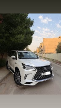 لكزز 2018 فطيم خليجي   ماشيه 100000km  سياره بحاله الوكاله   مكفوله كف...