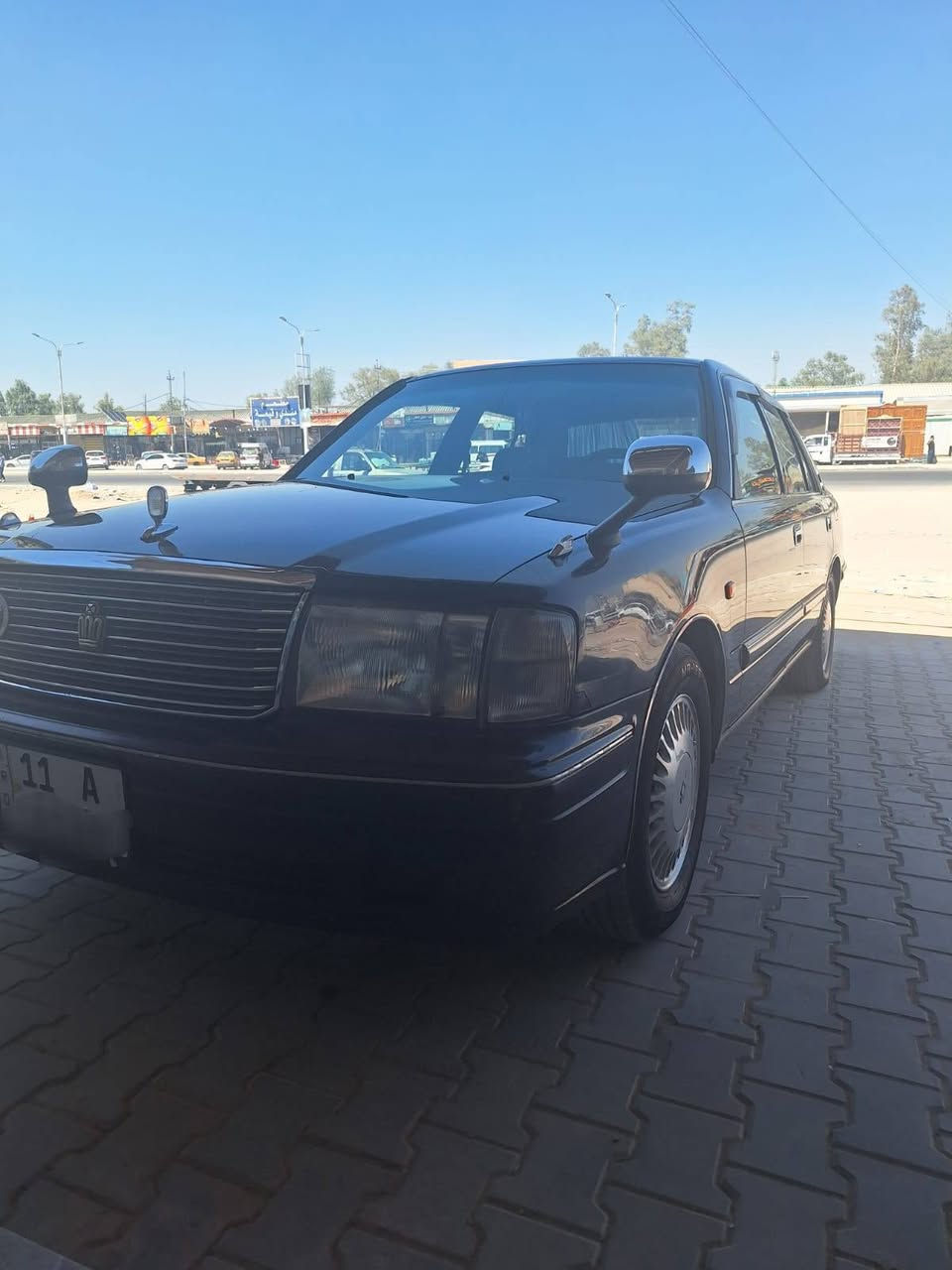 السلام عليكم 
 راس الثور تكم مديل 1999
رقم بغداد انكليزي بسمي سنوية 2031
صار اقل الشهر صاعدة هزة 
مكفولة من كص وضربة وصبغ واصوليان
. تحوير نجف فوك وجوة 
. شاصي 55
. مكينة وكير vvt3000 فيشة وبل اسود
. سيارة جديدة 
. تبريد شغال امامي خلفي 
. ستيرن كهربائي 
. اي بي اس شغال 
. مثبت سرعة
. شاشة اندرويد 
. الكشنات الخلفية كهربائي 
. لايت زنون 
. تخم تاير حدادية جديدة 
المكان. النجف، الحيدرية 
للستفسار ***********
