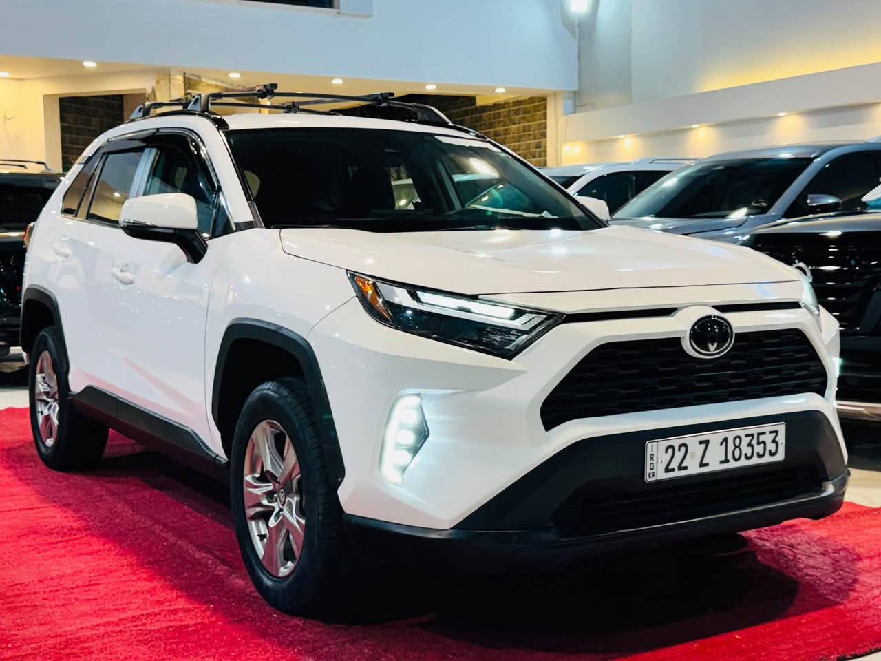 Toyota RAV42023  XLE
اللون . ابيض 
#رقم أربيل 
 كابون بانزين 
عداد المسافات 39الف    ميل  mile
حجم المحرك 4 سلندر (2.5L) 

المواصفات :
كشنات.  قماش 
بصمة ابواب
تشغيل عن بعد 
بصمة تشغيل 
رادار أمامي(تحديد مسار)
رادار جانبي (نقاط عمياء)
رادار خلفي(التحذير من الاصطدام)
تحكم وضعيات القيادة Drive Modes 
اوتو ستارت (Auto start)
اوتو ستوب(Auto Stop)
هاند بريك بصمة
اوتو هولد(Auto Hold)
تحكم وضعيات القيادة ECO,NORMAL,SPORT
مانع انزلاق+ABS
حساسات خلفية+كاميرا
تحكمات استيرن
تبريد قطعتين 
وبقية مواصفات XLE المعروفة
الضرر كما موضح بالصور: 
بدون ايرباك
#السعر 245$
العنوان كركوك
 
 معرض هشام الحمداني لتجارة السيارات 

للاستفسار الاتصال بالرقم 

                                                        ***********
