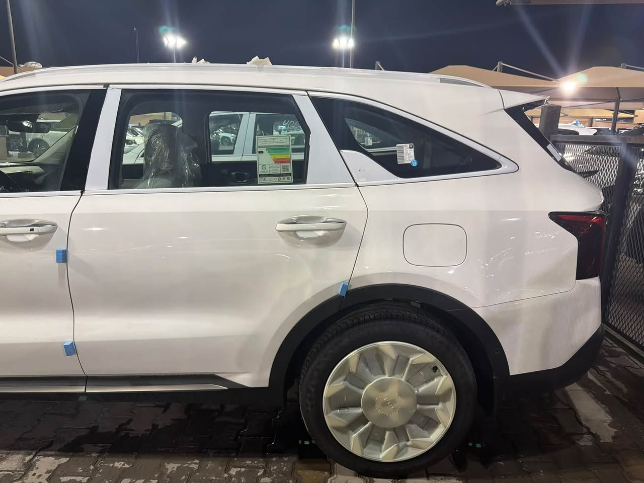 🚘🔥 كيا سورينتو 2026 | 6 سلندر

✨ زيرو — صفر كم
🇮🇶 مرقم بغداد
🛡️ ضمان المجموعة الدولية 5 سنوات

🔹 المواصفات:
• محرك 3.5 لتر V6 — 6 سلندر
• كامرات 360 درجة
• رادار خلفي
• توقف ذاتي
• حساسات جانبية
• حساسات أمامية وخلفية
• تقدم للأمام والخلف بتحكم ريموت
• داتا شو
• صندوق كهرباء
• تبريد 3 قطع
• جنطة كهربائية
• تشغيل بصمة
• دخول ذكي
• مثبت سرعة
• أنظمة أمان ومساعدة للسائق
• شاشة وسطية متعددة الاستخدامات
• تكييف أوتوماتيك

📍 مدينة معارض كربلاء المقدسة
🏢 معرض رقم 20 — العراقية

📞 للاستفسار:
***********
***********
