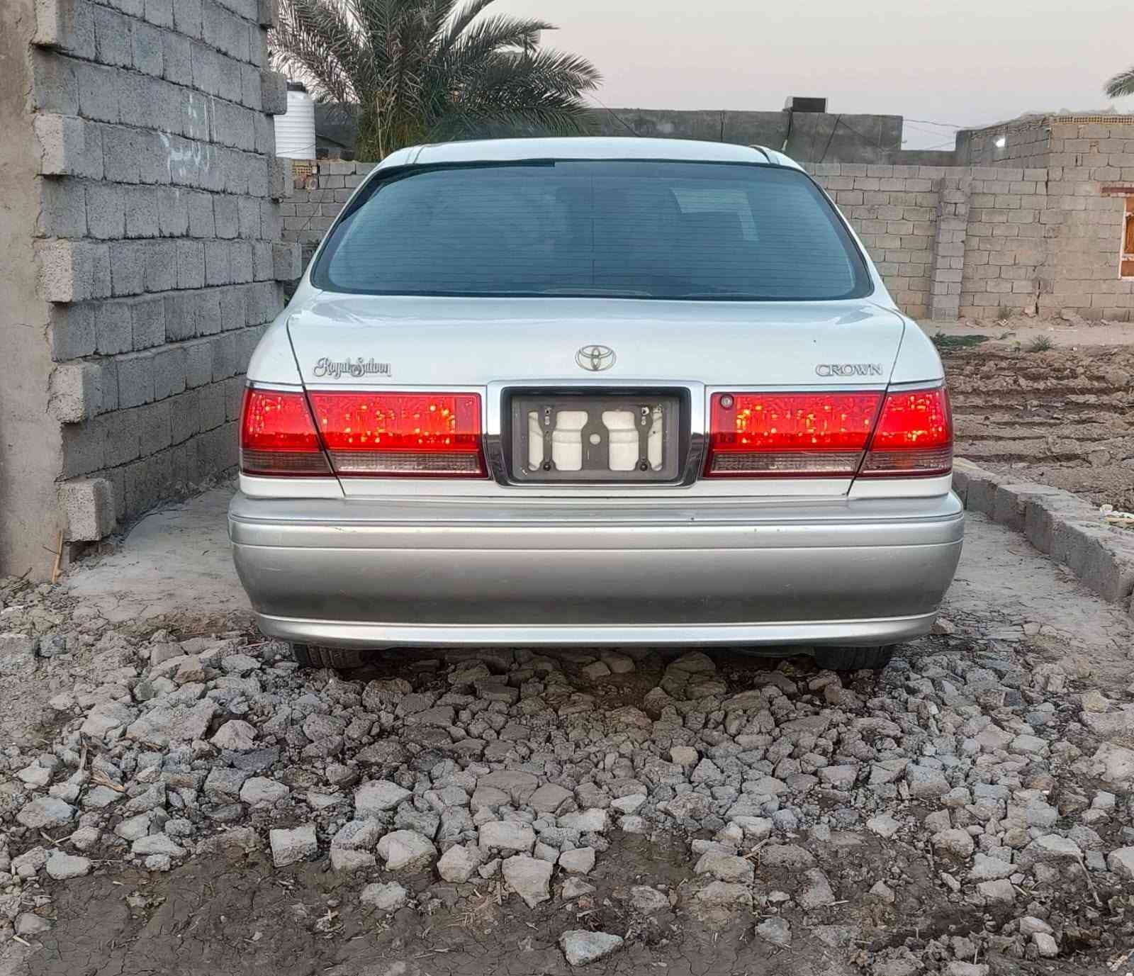 ملكه كصت جنطه متوئمه رقم وسنويه طبق الاصل نكليزي مكينه وكير كفاله حداديه كارتون كهربائيات كله شغاله تبريد ثلج تخم تاير كرستال أصل سعر 30 وبيه مجال مكان الشطره الاتصال ***********
