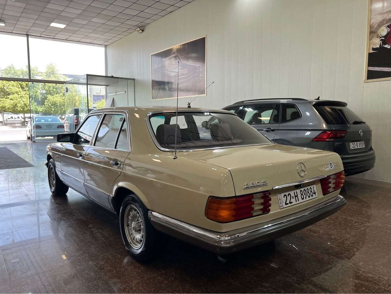 Mercedes Benz 280S 1983

موديل 1983 الماني دخول جديد

بنزين محرك گير بيلاد برغي مامفتوح 
داخل و خارج سيارة بيلاد على وضع الشركه

سعر ١١٥$ورقة

رقم اربيل 

مكان سيارة اربيل معرض هاشم للسيارات 

***********
*********** أربيل, العراق
