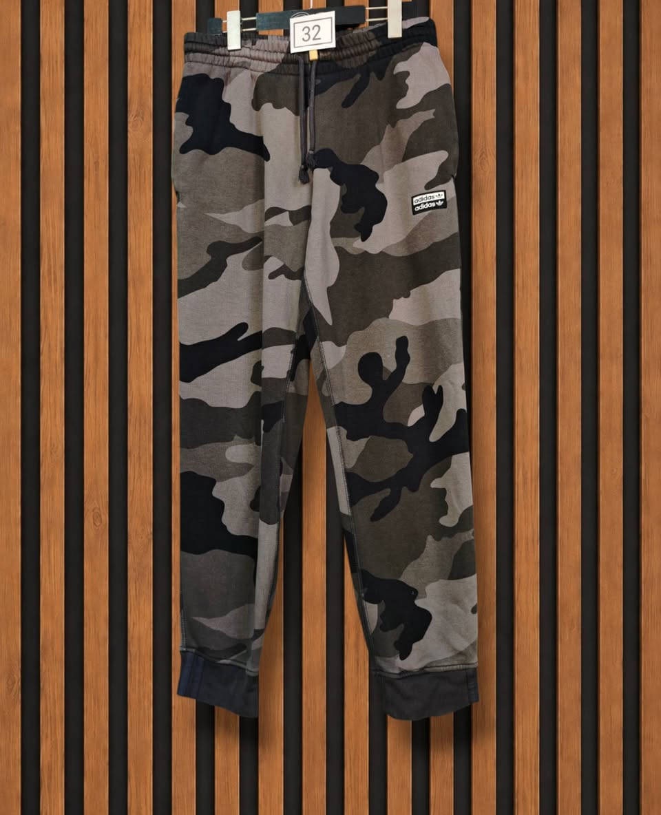 👖🔥 بیجامەی کوڕان 🔥👖

📌 کۆلکشنێکی نوێی مارکە جیهانییەکان لە هەر بابەتێک تەنها یەک دانە بەردەستە، زوو بەدەستی بێنە 🔖 ( کوردی :: عرەبی ) 

📢 ئێستا بیجامەی کوڕان بەردەستە 😍 هەموو بابەتەکان ئۆرجیناڵ و تازە و زۆرکەم بەکار هاتوون زۆرترین لە #مارکە جیهانییەکان لامان دەست دەکەوێت بە هەرزانترین نرخ و باشترین کوالێتی.. 💯✨

💠 بابەتی VIP و مارکە لە جلوبەرگی #پایزە 🍂 و #زستانە ❄️ بەردەستە لامان سەردانمان بکەن و سوودمەندبن لە کاڵاکانمان.

👖● وێنەکان نموونەی بابەتەکانە .. 

‌📏● قیاسات لەسەر وێنەکان نوسراوە بۆ نرخ وێنەی کاڵاکە بنێرە یاخود پەیوەندیمان پێوە بکە .

🛍️● سەردانمان بکەن و جلوبەرگی دڵخوازی خۆتان هەڵبژێرن و سوودمەند بن لە کاڵاکانمان 

🚚● گەیاندنمان هەیە بۆ هەموو کوردستان و عێراق

⏰ دوکانمان کراوەیە لە کاتژمێر 12ی نیوەڕۆ تا 12 شـەو ...
🔹ناونیشان / سلێمانی ـ گۆیژە خوار مەکتەبی زنار .
🔹 ژ. موبایل / ***********

ـ ــ ــــــــــــــــــــــــــــــــــــــــــــــــــــــــــــــــــــــــــــــــــــــــ ــ ـ 

 📢 الآن توفرت بيجامات رجالية ..
 جميع المنتجات لدينا أصلية  جديدة، ومستخدمة بشكل قليل جدا  نوفر لكم أشهر الماركات العالمية بأفضل الأسعار وأعلى جودة.. 💯✨

💠 منتجات الـ VIP والماركات متوفرة ضمن أزياء الخريف 🍂 و  الشتاء ❄️ تقدم لكم أحدث التصاميم والستايلات لموسم جديد مليء بالأناقة.

📌 زورونا واستفيدوا من مجموعتنا المميزة ذات الجودة العالية والتصاميم الفريدة.

👖● الصور المعروضة هي نماذج من المنتجات المتوفرة

‌📏● المقاسات مكتوبة على الصور  للسعر أرسل صورة المنتج أو تواصل معنا مباشرة

🛍️●‌ زورونا واختاروا الملابس التي تعجبكم واستفيدوا من منتجاتنا المميزة

🚚● لدينا خدمة توصيل إلى جميع محافظات كردستان و العراق

⏰ ساعات الدوام: من الساعة 12 ظهرا حتى 12 منتصف الليل
🔹 العنوان: السليمانية - شارع گویژە، قریب مدرسة زنار
🔹 رقم الهاتف: ***********

‌‌‌‌‌ 🔸🔸🔷 #NOVA_BRAND 🔷🔸🔸
