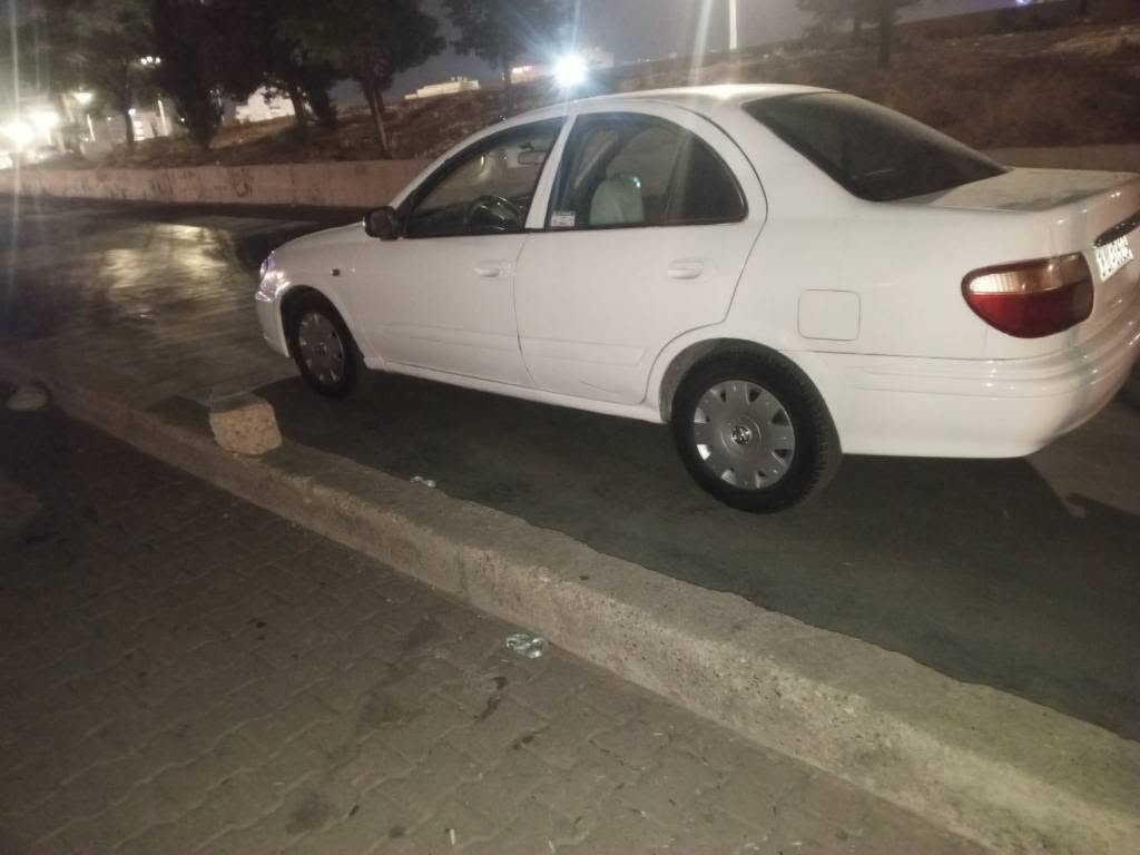 نیسان سەنی مۆدێل2003گێڕو مەکینە بەشەرت سەیارەکە تابڵێ پاکە کارەبی مەزبووت گێڕ مەکینە بەشەرت نەکراوەتەوە مووسو بڕاوە بەشەرت  *********** گێڕ عادیە السليمانية, العراق
