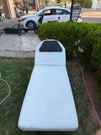 شباب هاي غراض مستعمله للبيع جهاز هيدروفيشل وسديه مع جهاز تعقيم الخاولي...