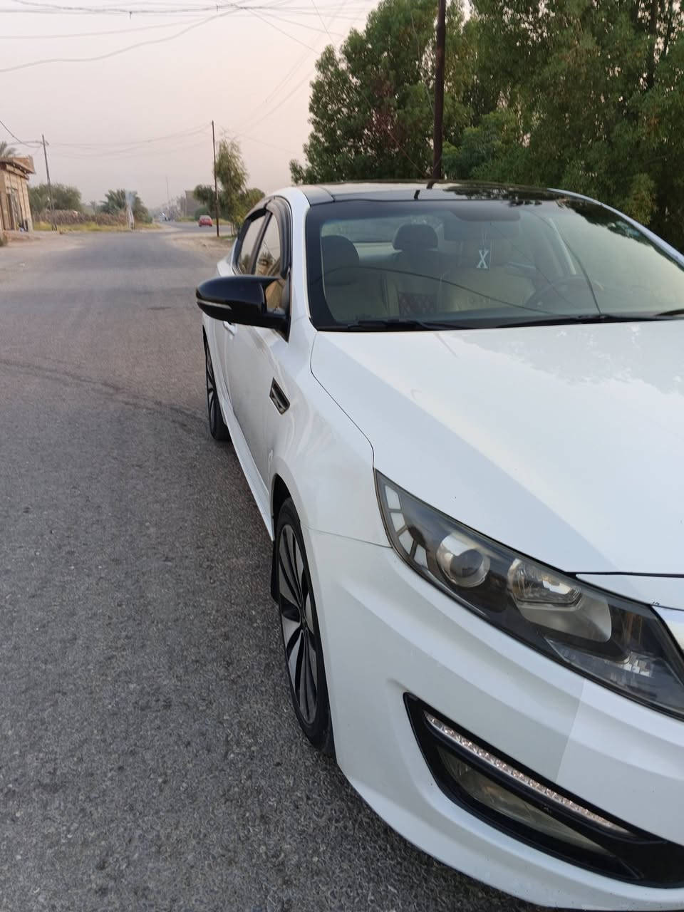 السلام عليكم كيا اوبتما موديل 2012 خليجي فول مواصفات وبدون صبغ بس بارد قليل باب الصدر لون ابيض مكينه 2000 جاهزه من كلشي اي نقص مبيه مكان السياره بابل قرب سيطرة الاثار السعر 115 رقم تلفون ***********
