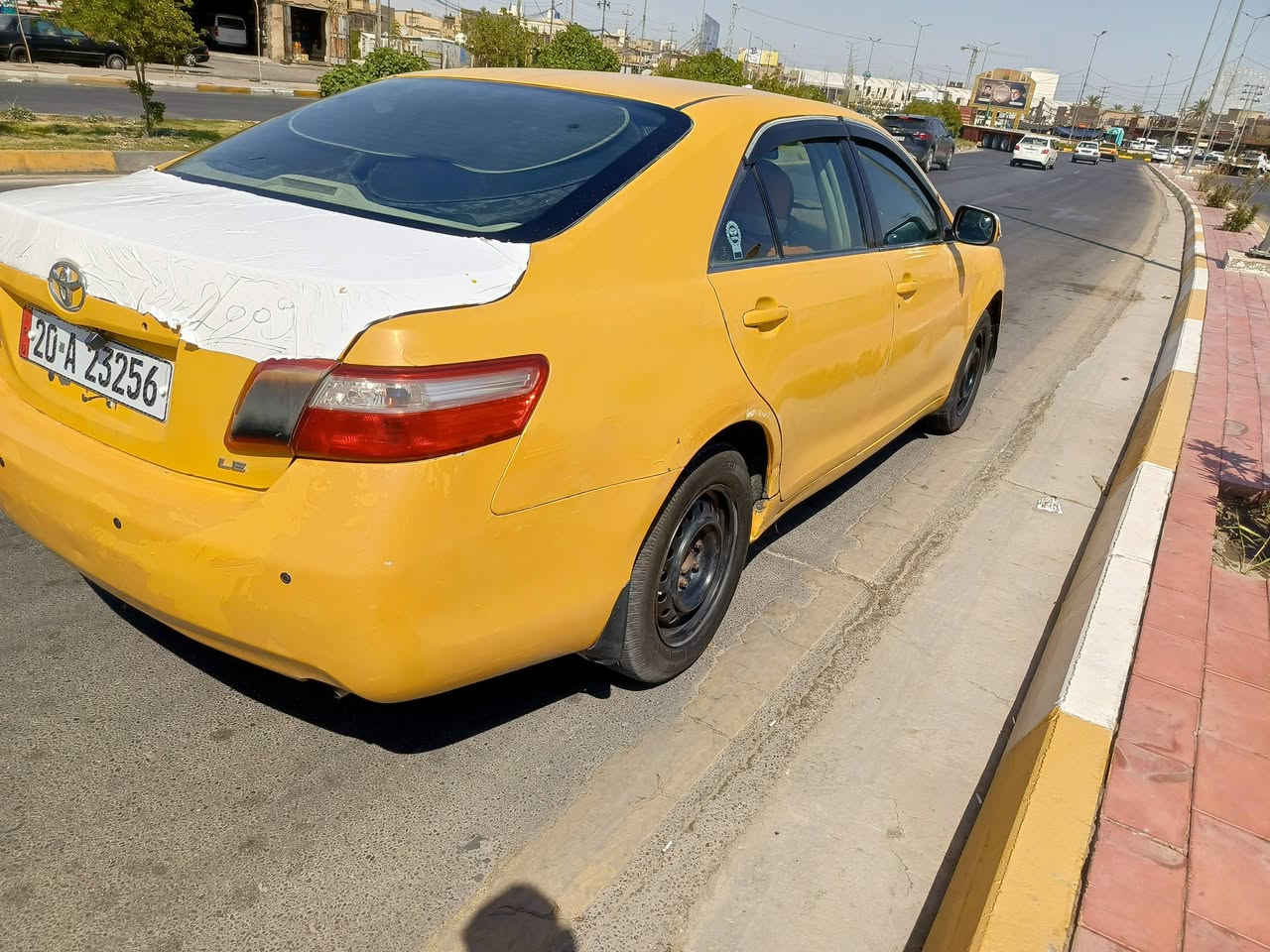 السلام عليكم ورحمه الله وبركاته
سيارة كامري ٢٠٠٩للبيع 
سيارة نضيفه وحلوا فئة LE
كشن كهربائي 
تبريد جديد +حداديه جديدة +تخم تاير جديد 
السعر ٦٥
عنواني كربلاء المقدسة 
للتواصل ***********
من رخصه الادمن طبعن
