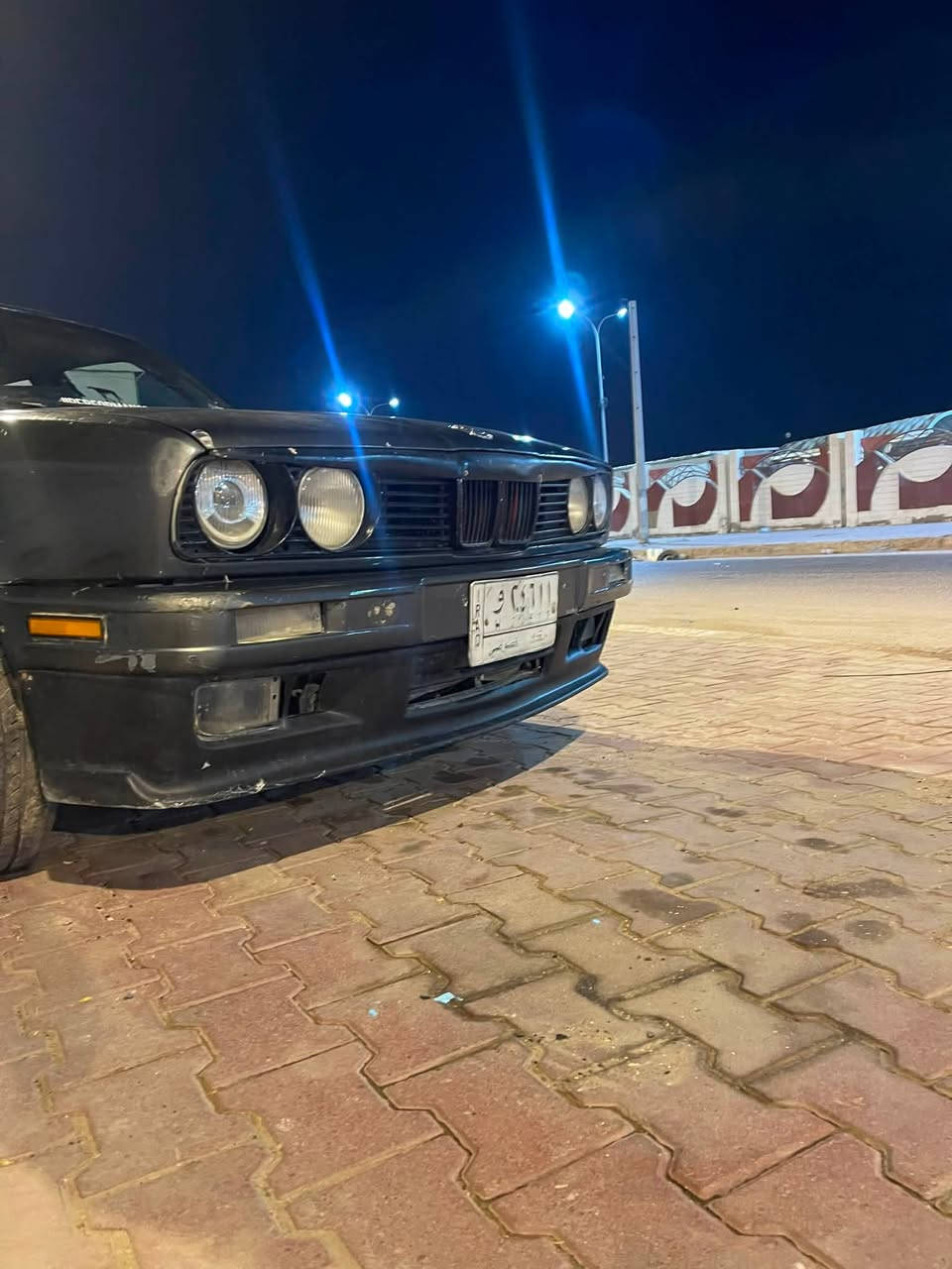 سلام عليكم
بي ام زعره كير عادي مكينه 525 
ويل نجمه غرفه نظيفه كير ومكينه بحاله جيده 
رقمها بغداد حرف واو راعيها موجود سنويه تنتهي بل 2027 سياره
سياره قاعده دبل الخلفي طكت يرادلها لحيم 
ونقص كمبريسر تبريد 
جام امامي كهربائي والخلفي جوبي 
سعر 25 وبيها مجال قليل 
العنوان بصره قرب مستشفى النفط 
***********
