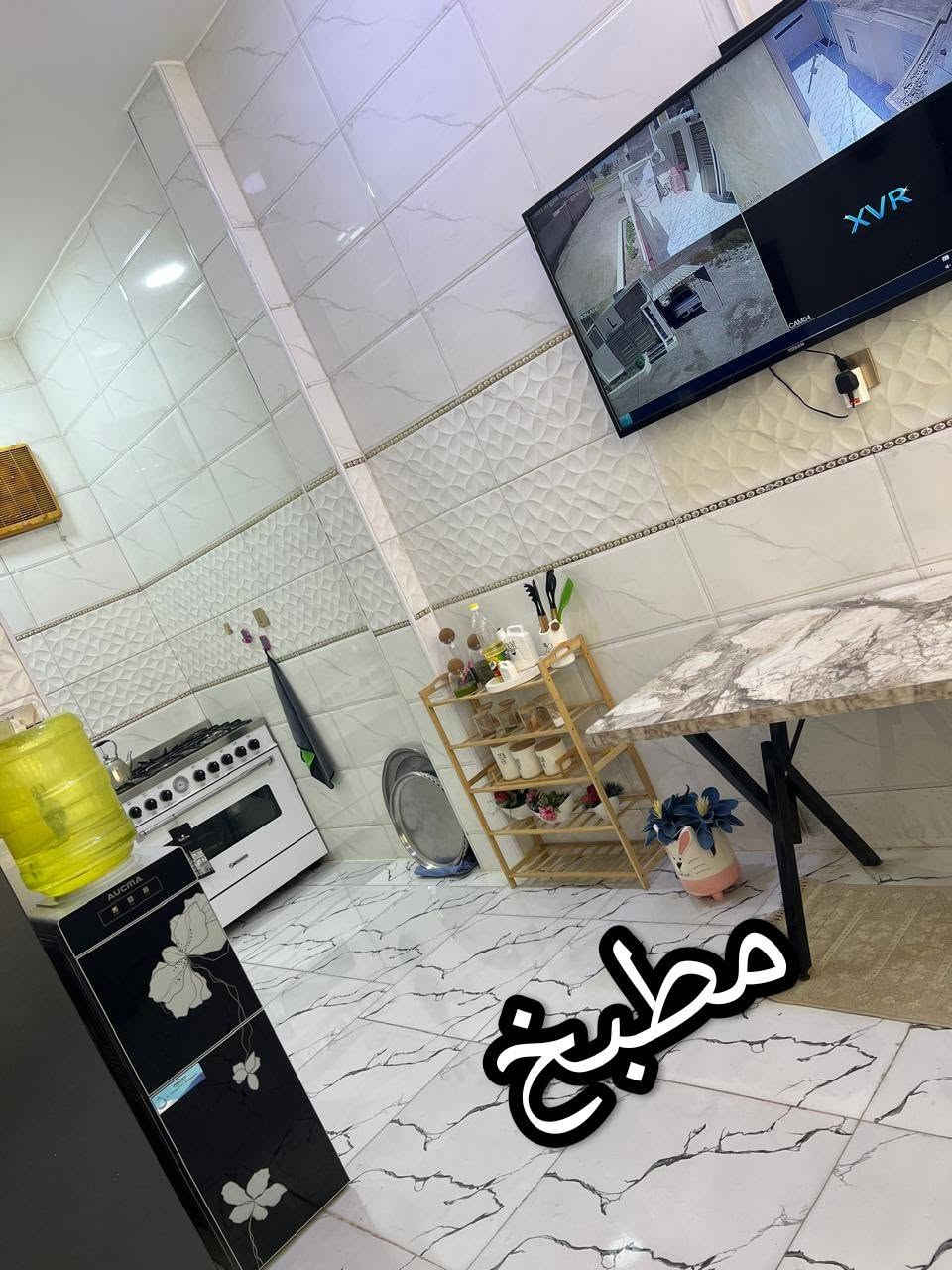 بيت للبيع مساحة 200م
طابق واحد غرفتين نوم 
استقبال وهول 
صحيان داخليه وخارجيه 
طابوك جمهوري رفت 
سنة البناء 2025 
السعر 115
العنوان راشدية البدعه اول فرع 
للإستفسار التواصل ع الرقم فقط غير متواجد ع الفيس
مكلف بالنشر الرقم ***********

نص مكتوب في الصور:
- واجهة البيت
- واجهية
- حديقة خارجية
- مطبخ