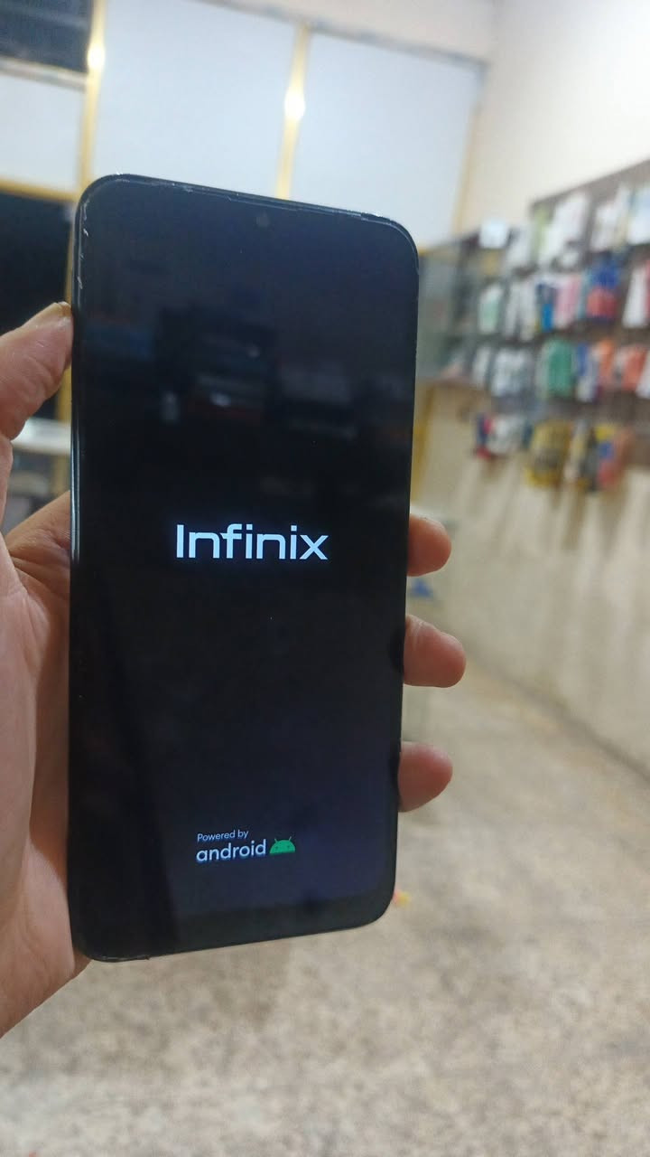 انفنكس هوت 10i 
ذاكره 128 بطاريه عملاقه 6000
مبدل شاشه وكاله السعر 80 مع الضمان
*********** كربلاء حي النضال
