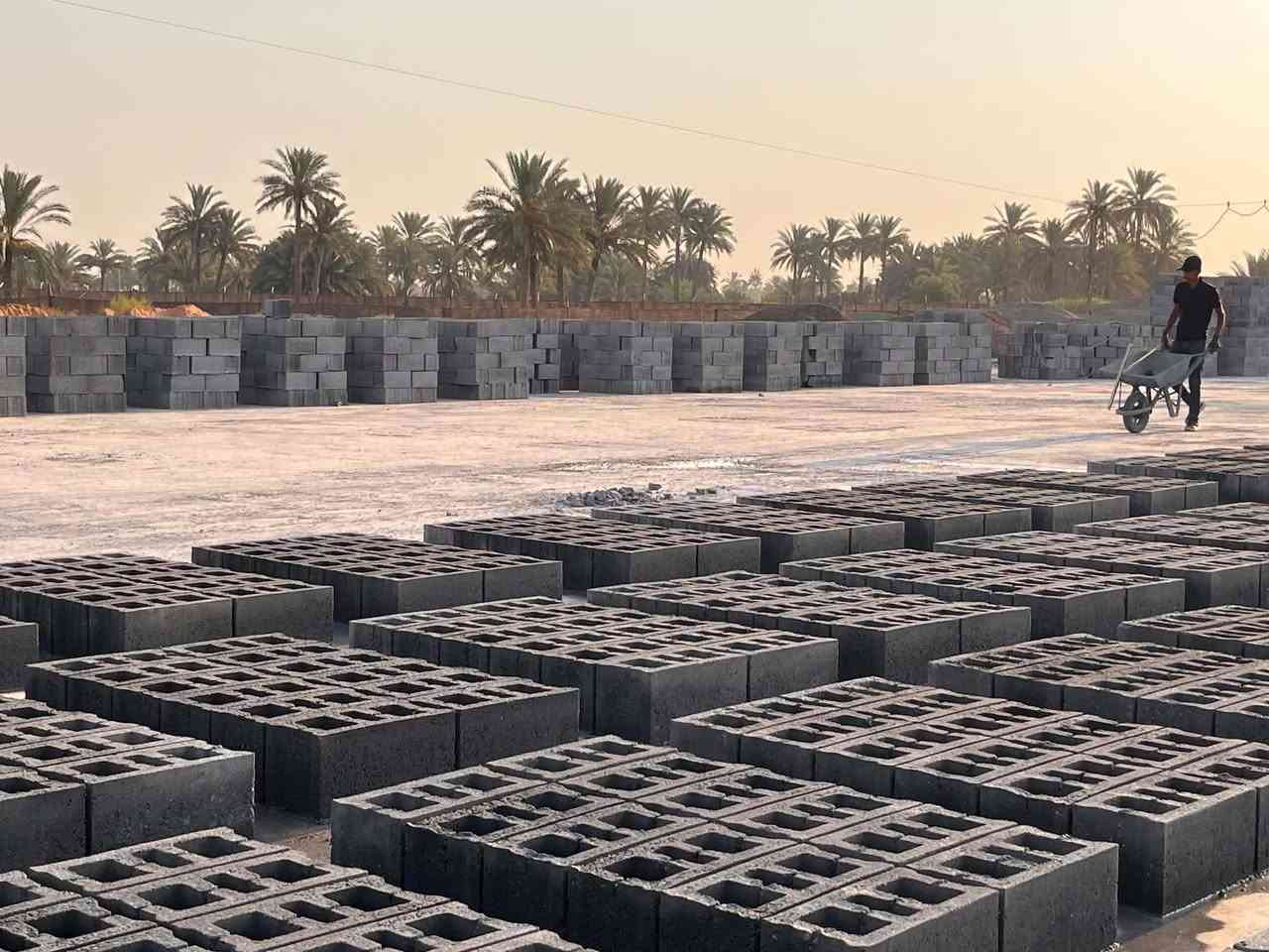 *معمل الفهد* 👇
---

*🔥 بلوك الفهد متوفر الآن 🔥*  
*معمل الفهد لإنتاج البلوك الكهربائي*  
كميات كبيرة جاهزة للتسليم الفوري  
جودة عالية + سعر جملة  
*اسعار خاصة للكميات الكبيرة والمقاولين* 💰  
*موقعنا:* بابل - يم سيطرة الآثار - يم مشتل الزهراء  
*للاتصال:* ***********  
للطلب والاستفسار: راسل الصفحة 📩

---

