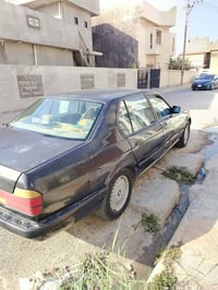 بي ام ٧٣٥ • مكينه شرط • ضربة قوية