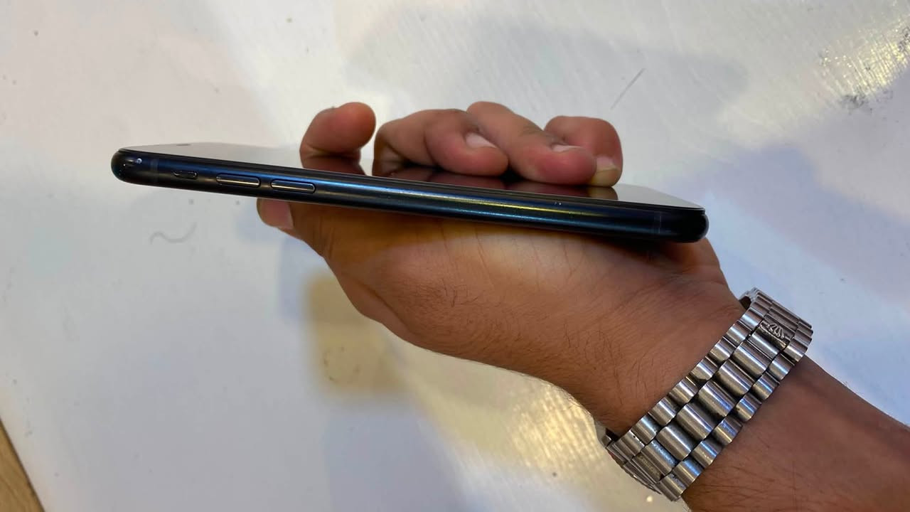 سلام عليكم XR ذاكره ٦٤ بطاريه ٧٨ جهاز مكفول سعره ١٣٠ عنوان بغداد سيديه ***********
