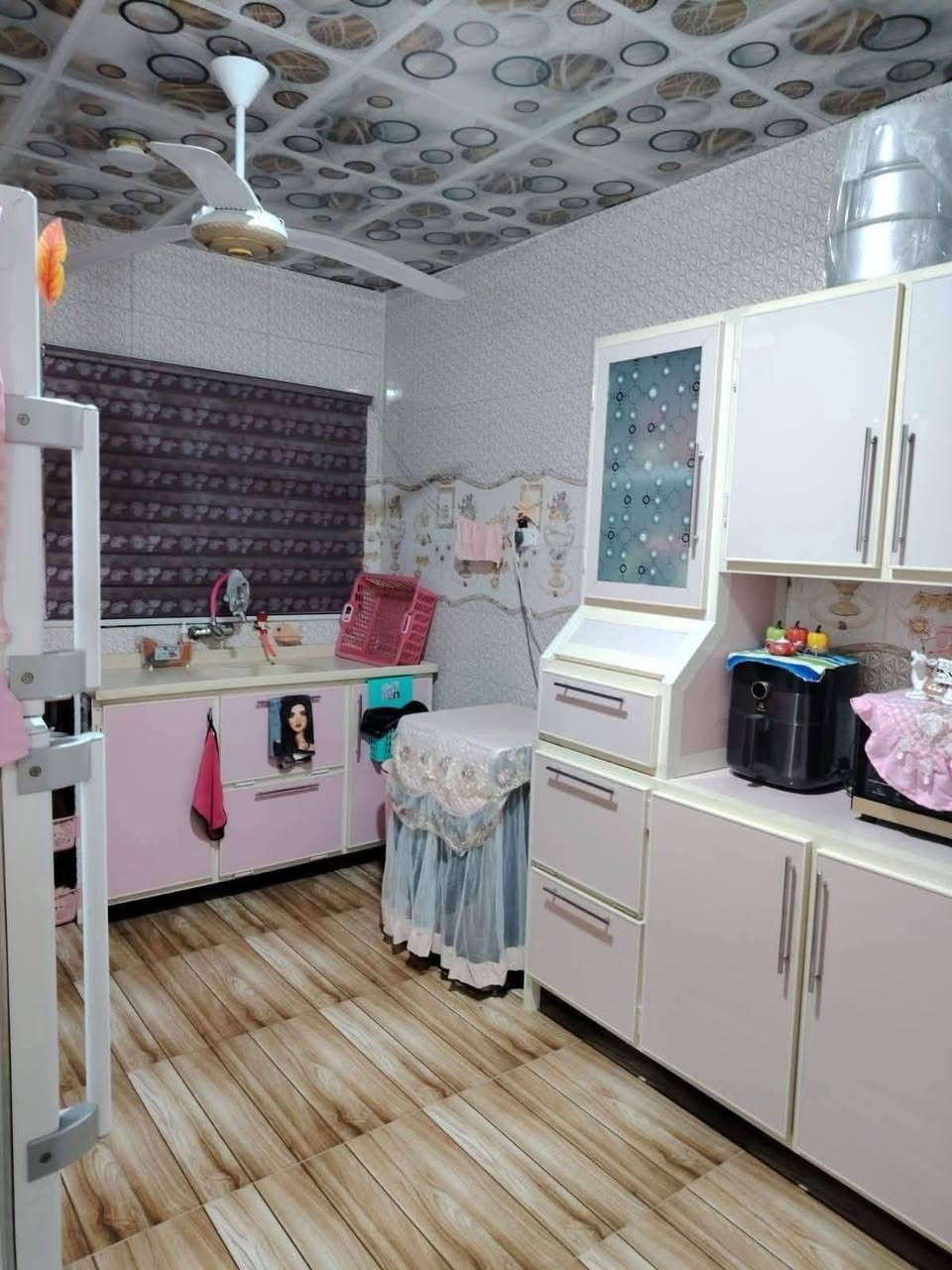 بصره قبله • حي المهندسين • غرفة وصالة