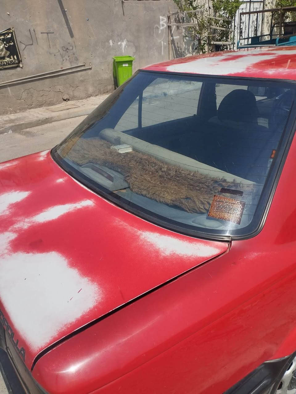 سلام عليكم شباب كوله موديل 90 بسم الولد كير عادي مكينه وكير جدد حداده وتخم تاير ودواخل جدد مكفوله من الضربه والصبغ والمعجون سياره جديده وجاهزه الاتصال*********** مكان السياره بصره قظاء المدينه اخوان اني مكلف بلنشر اتصل ع الرقم القرنة, البصرة
