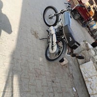 دراجه ٢٠٠ • وتساب